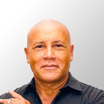 Dr. Roy Martina